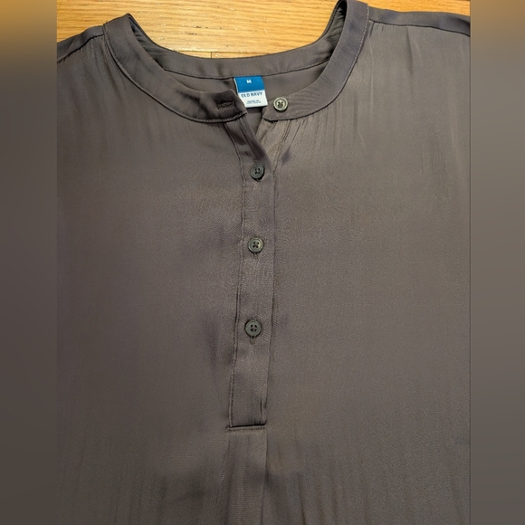 Dolman Sleeve Satin Top - Picture 4 of 6